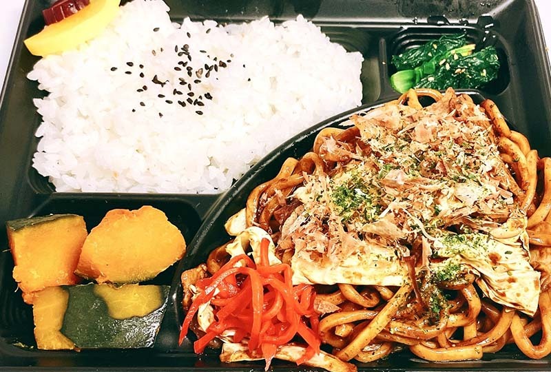 焼きそば弁当